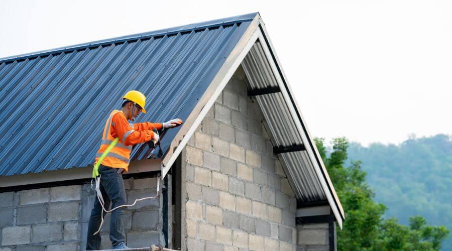 Professional Flat Roofing Installation in Chattahoochee, FL
